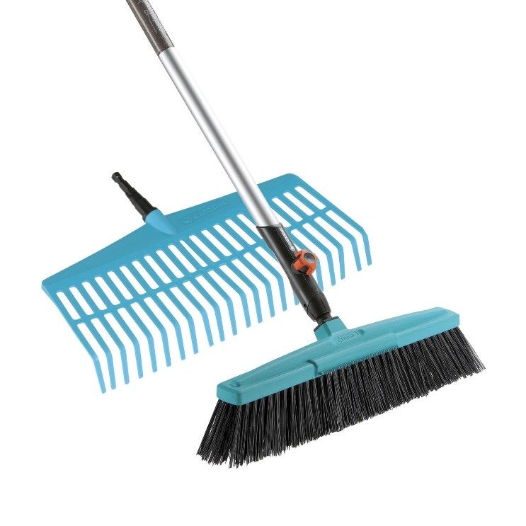Gardena straatbezem met bladhark set 3081 Gardena straatbezem met bladhark set 3081