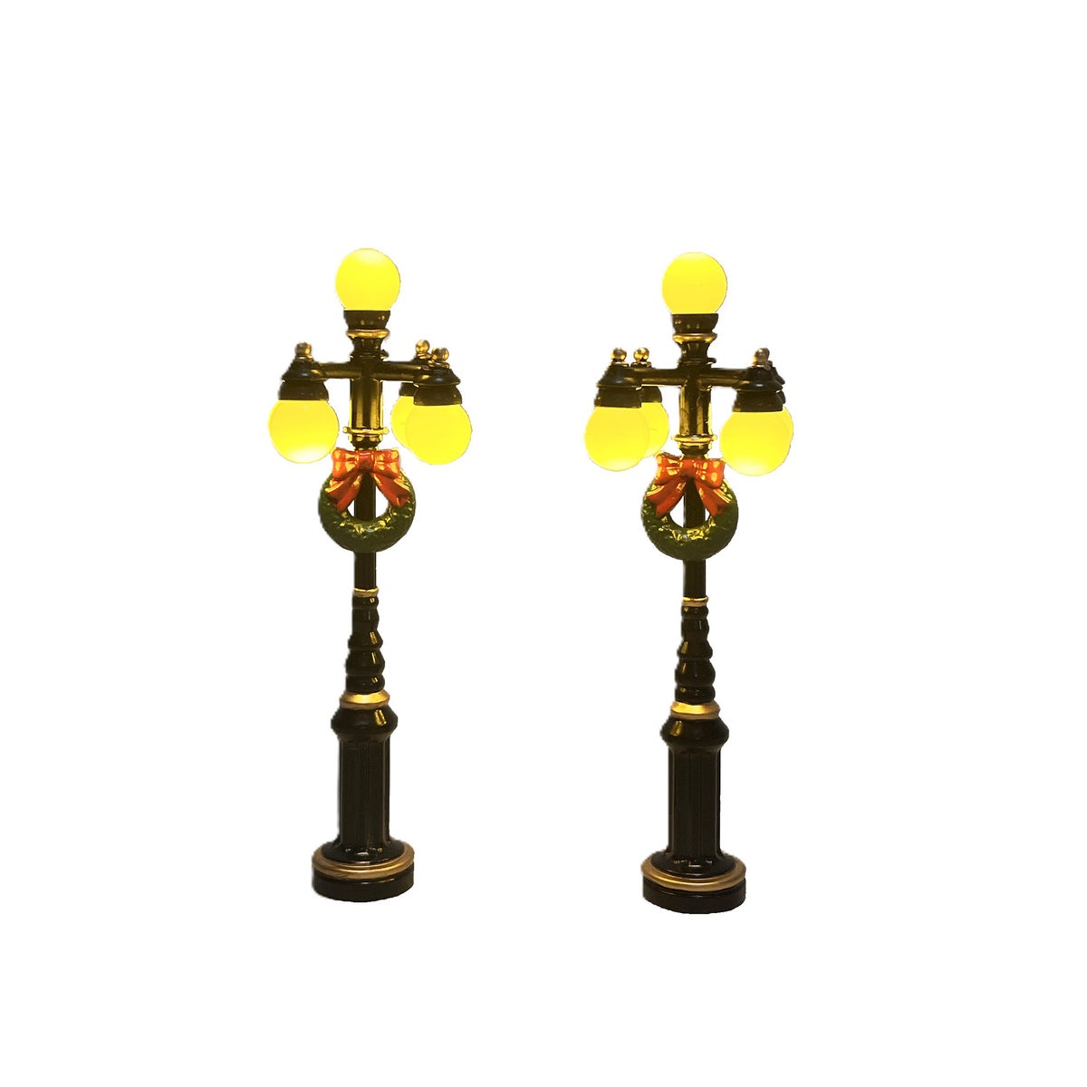 Zwarte lantaarn met krans en strik 2st Zwarte lantaarn met krans en strik 2st