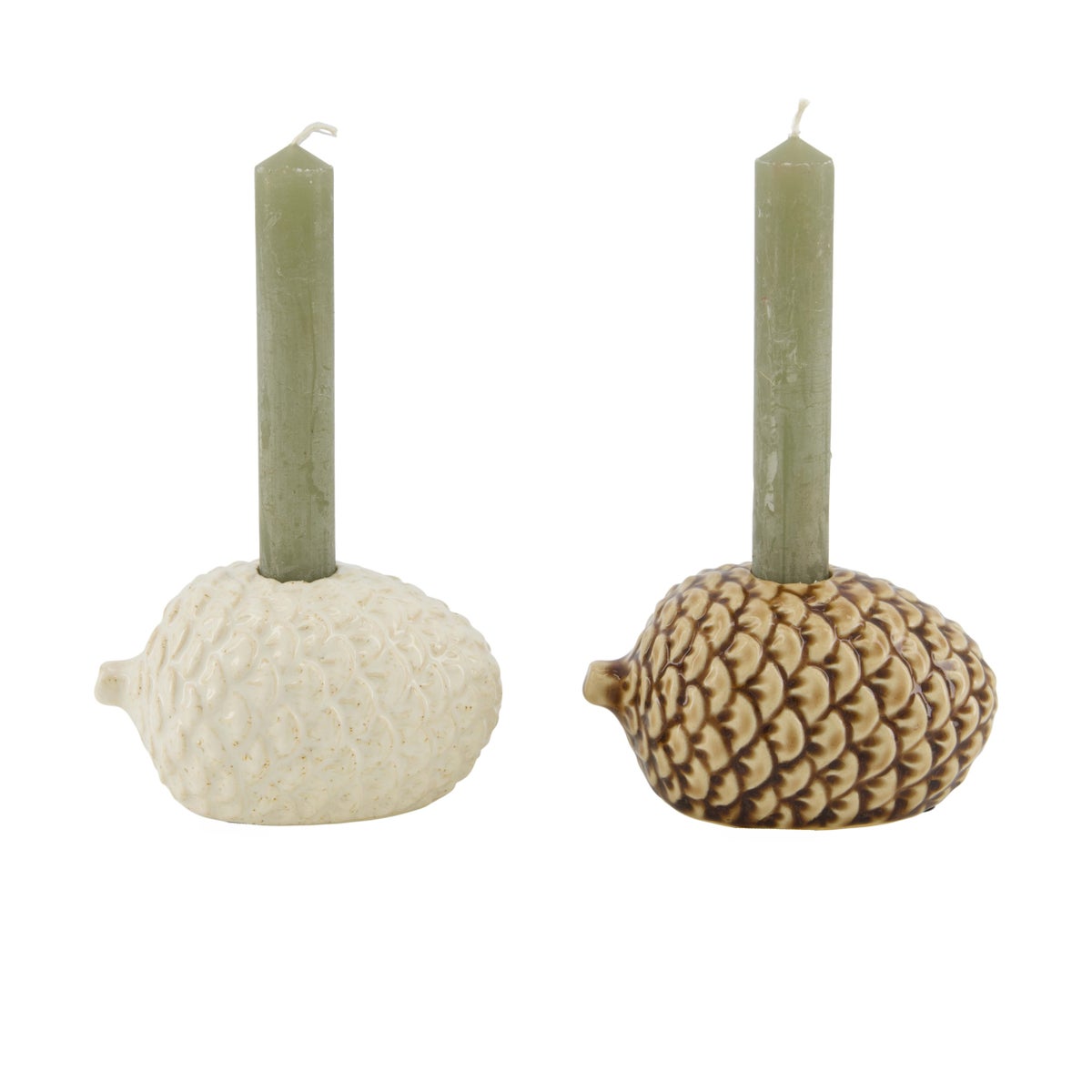 Kaarshouder dennappel 11x8x6cm Kaarshouder dennappel 11x8x6cm